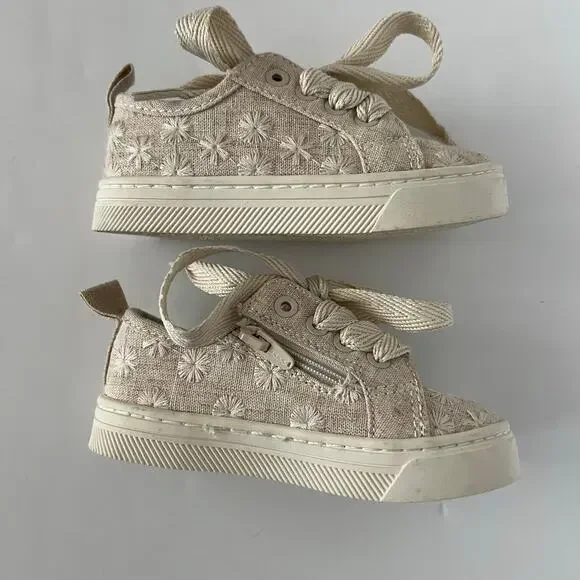 Zara embroidered sneakers